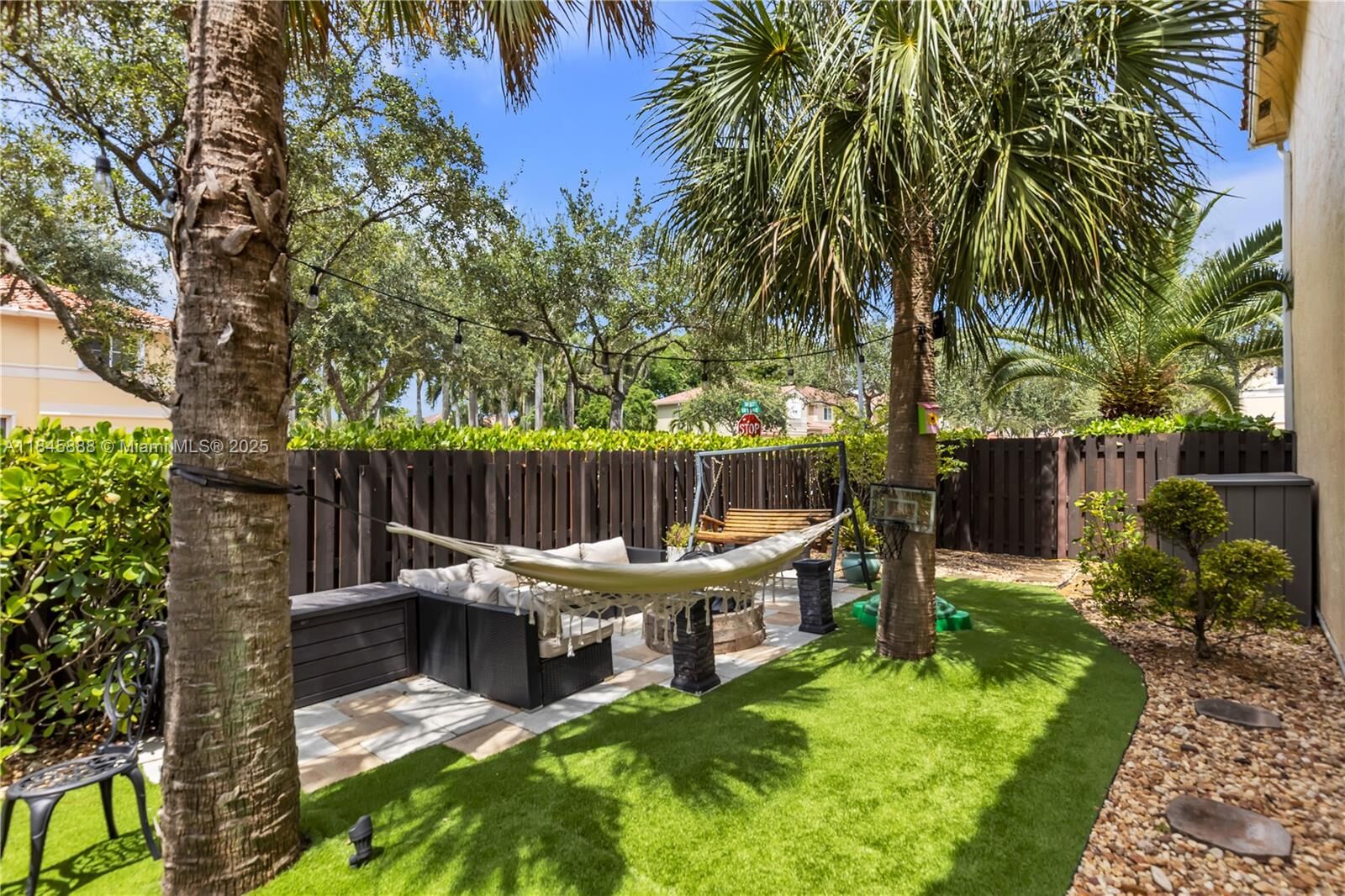 Property Photo: 3802 SW 170th Ave FL 33027