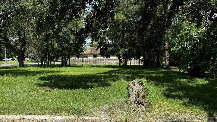 Property Photo:  2401 Thomas Blvd  TX 77640 
