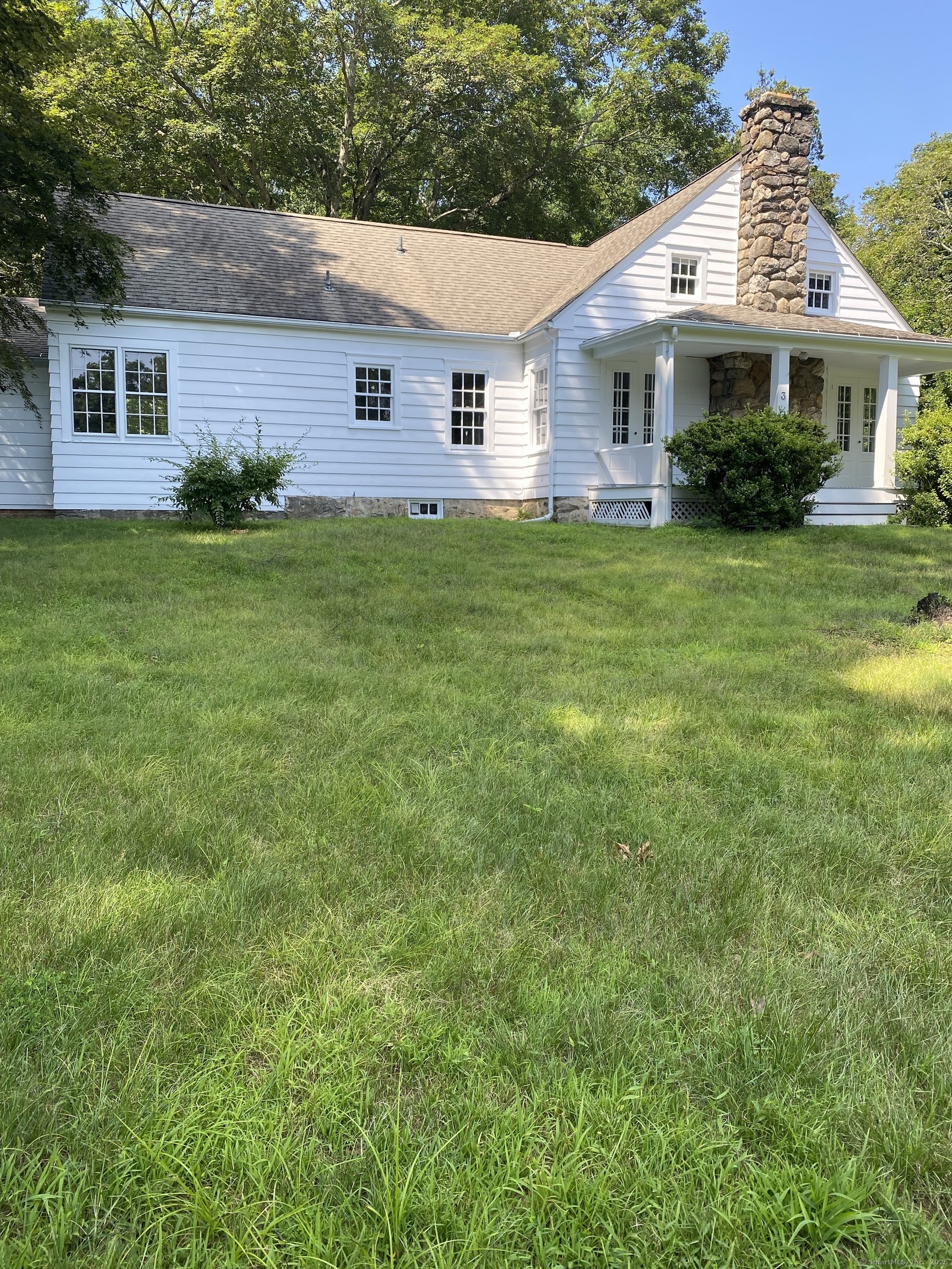 Property Photo: 3 Cricket Lane CT 06850