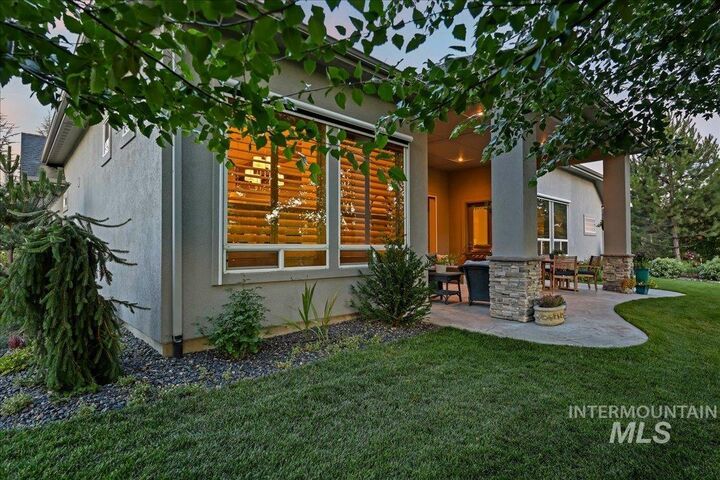 Property Photo: 751 S Mace Ranch Way ID 83616-4109
