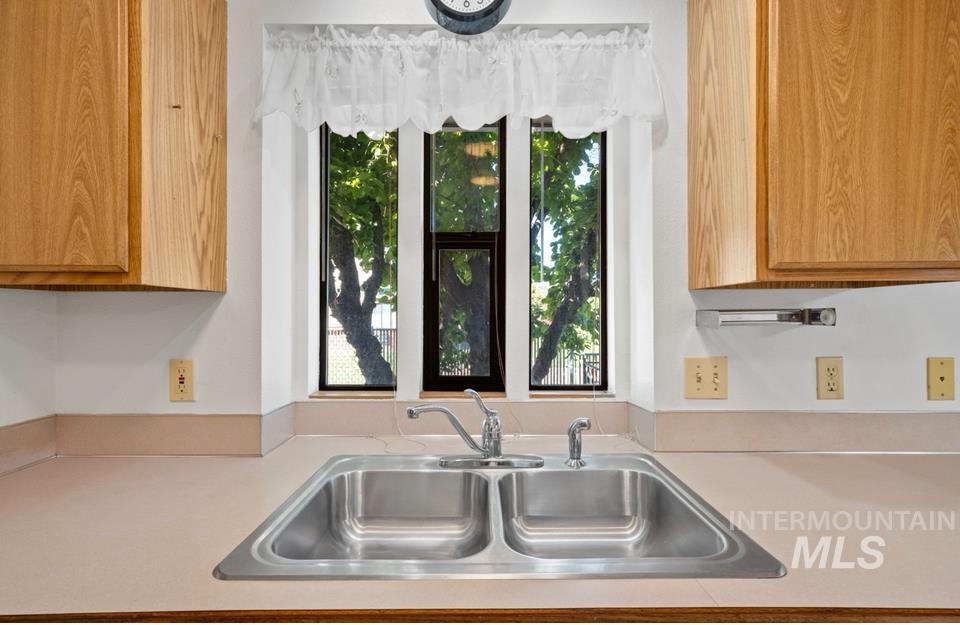 1128 Burrell Ave. 2  Lewiston ID 83501 photo