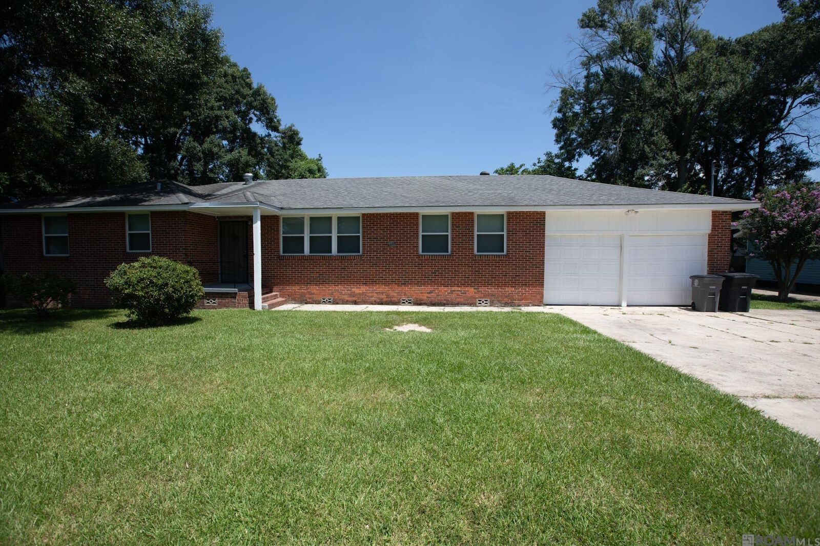 Property Photo: 4445 Byron St LA 70805