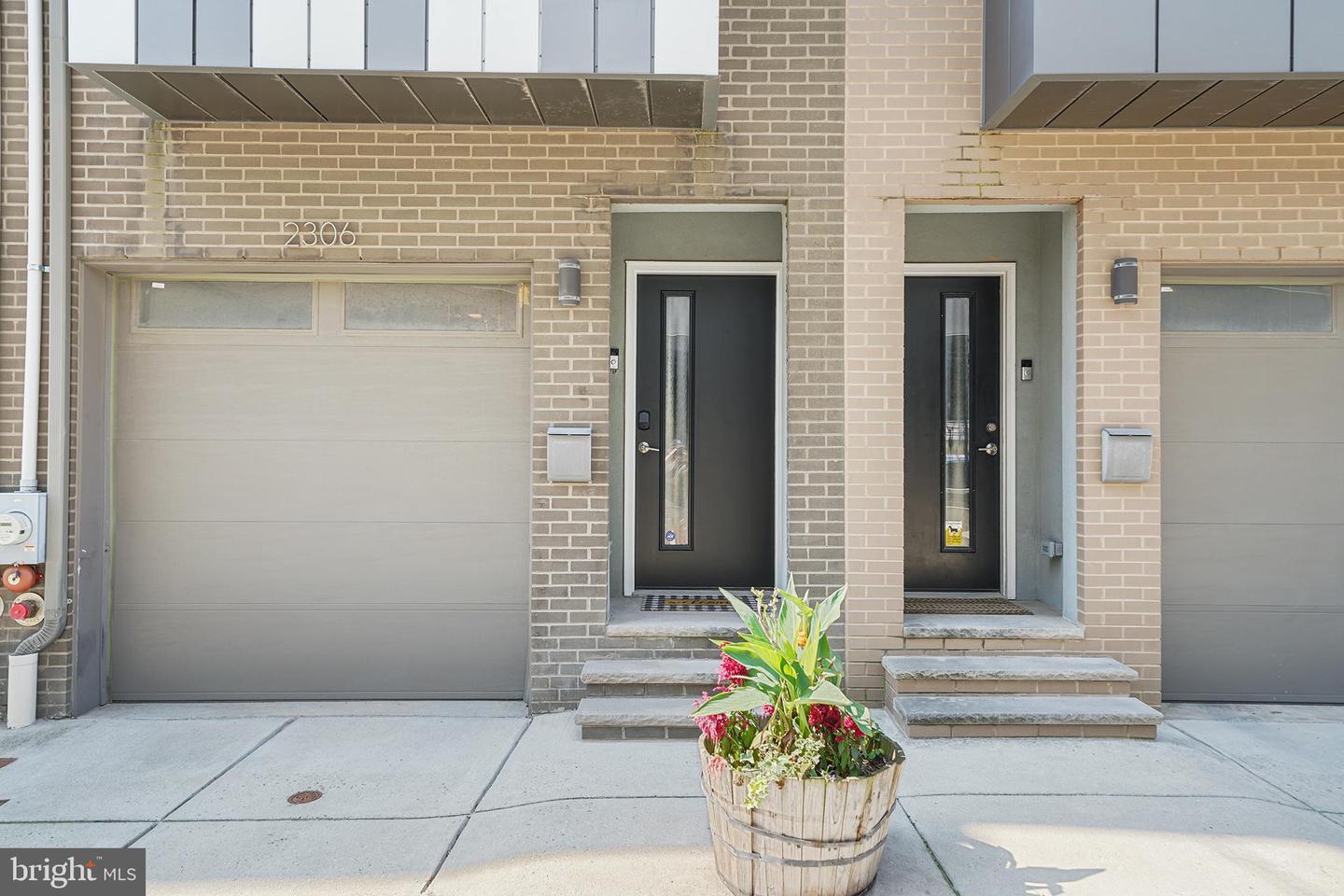 Property Photo: 2306 Alter Street PA 19146