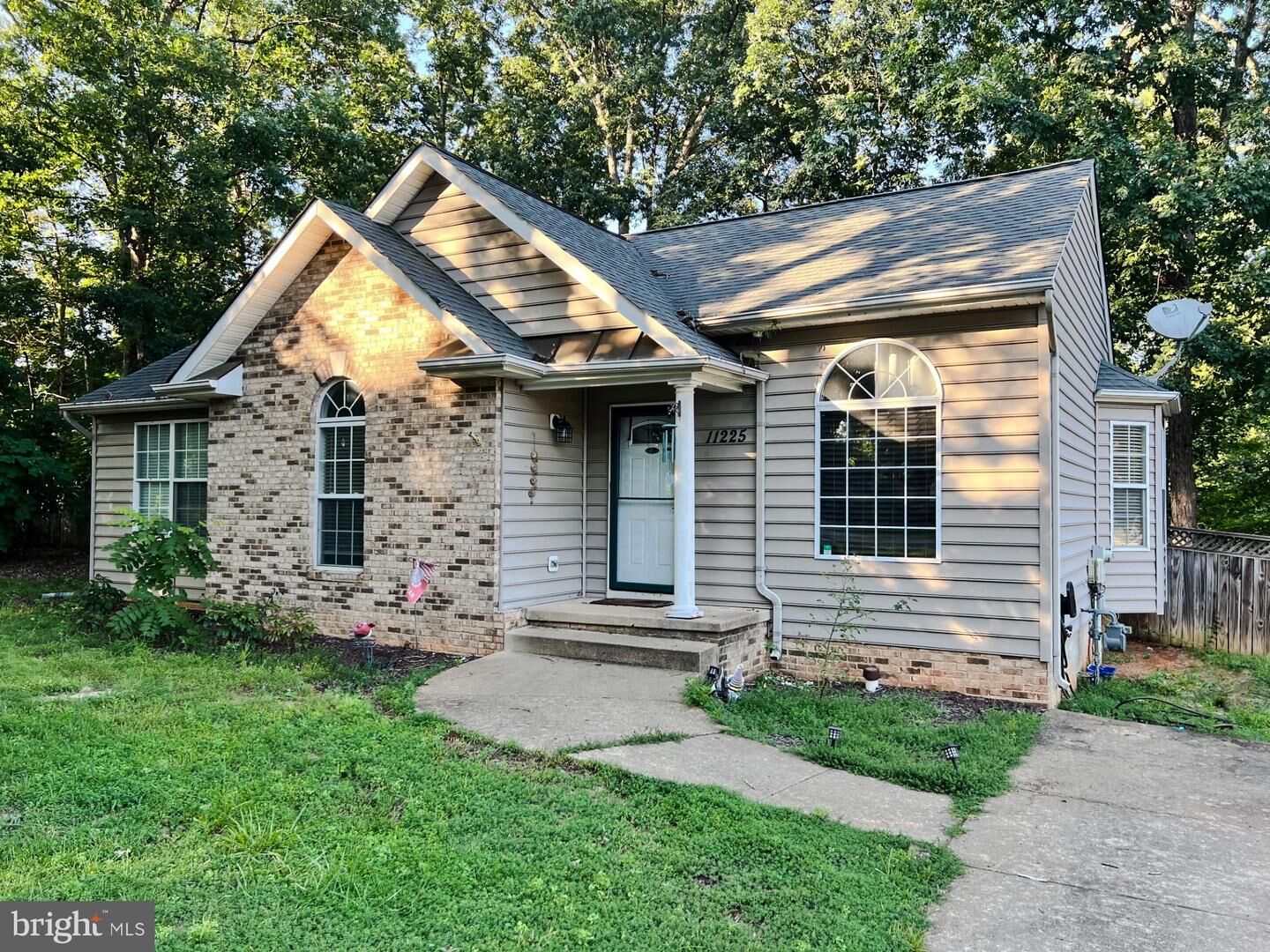 Property Photo: 11225 Piedmont Landing Drive VA 22407