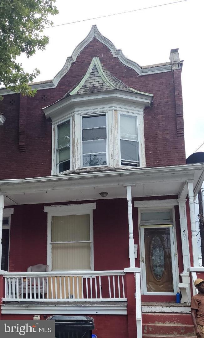 261 Peffer Street  Harrisburg PA 17102 photo
