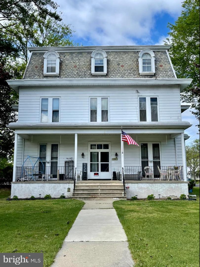 Property Photo: 125 W Commerce Street 5 NJ 08302