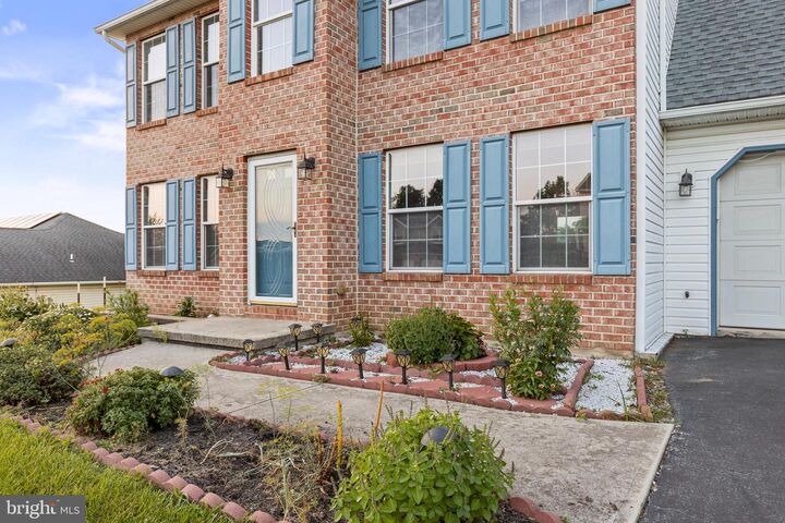 Property Photo: 2401 Aspen Way PA 17110