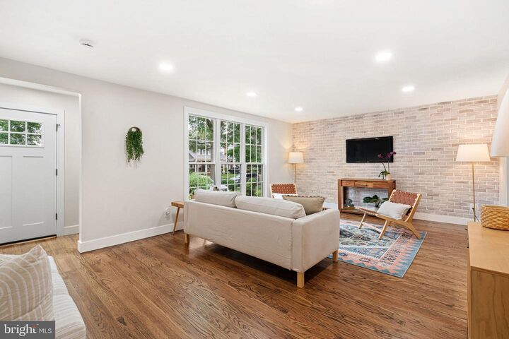 Property Photo:  116 Rhoads Avenue  NJ 08033 