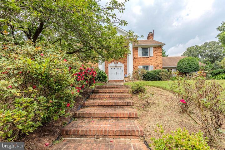 Property Photo: 2048 Hermitage Hills Drive MD 21054