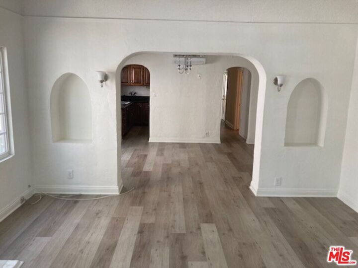 Property Photo: 440 N Orange Grove Ave CA 90036