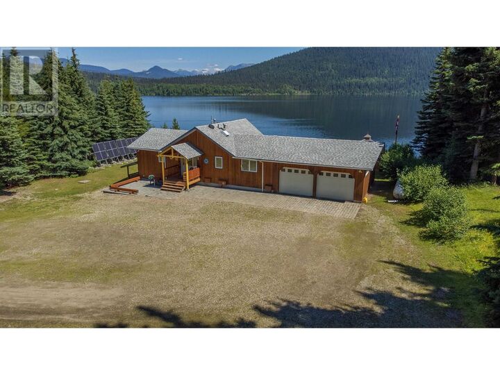 Property Photo:  4490 Bowron Lake Road  BC V0K 2R0 