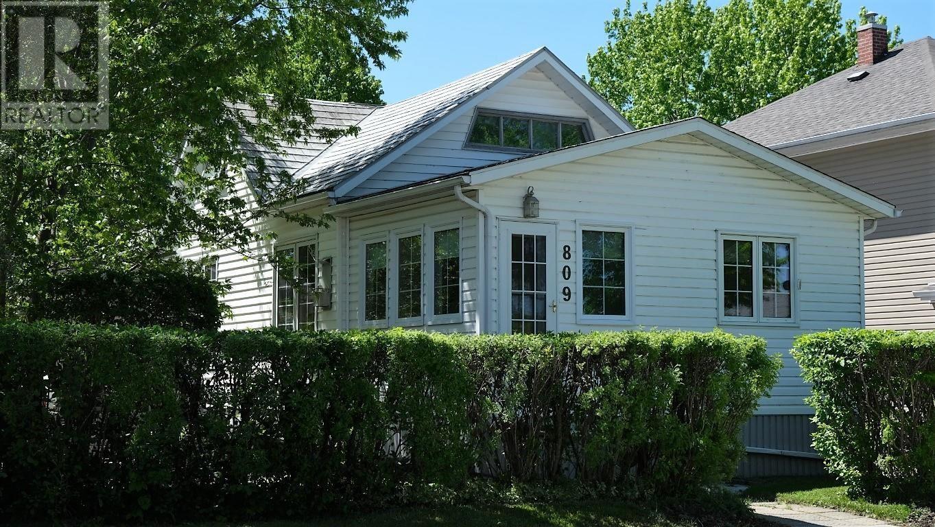 809 First Street South  Kenora ON P9N 1E5 photo