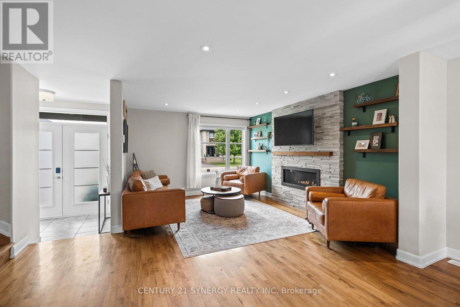 Photo de la propriété:  406 Provence Avenue  ON K0A 1W0 