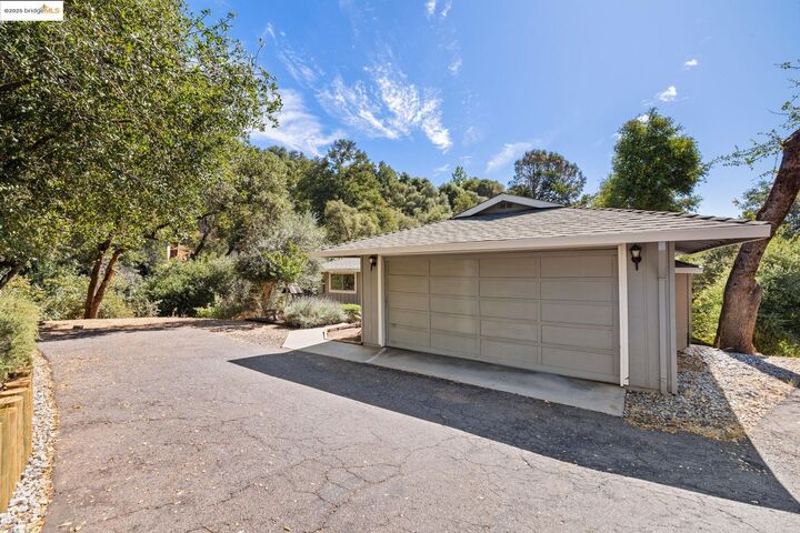 Property Photo: 20625 Gopher Dr CA 95370