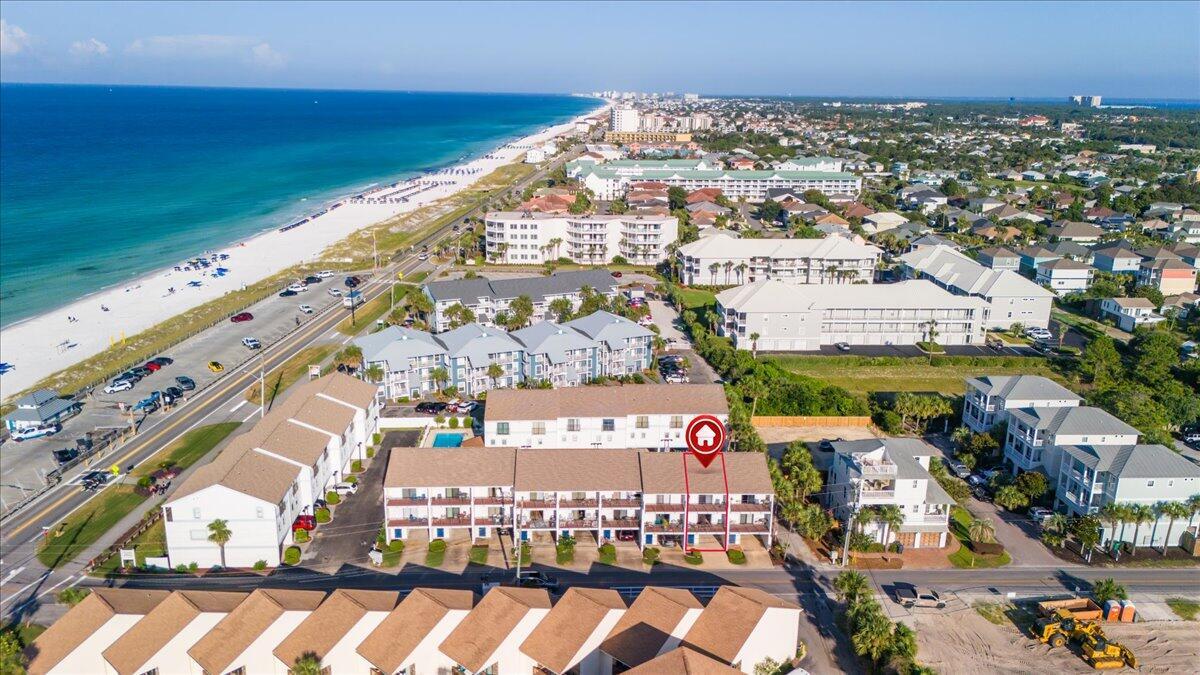 Property Photo: 11 Driftwood Road Unit 2 FL 32550