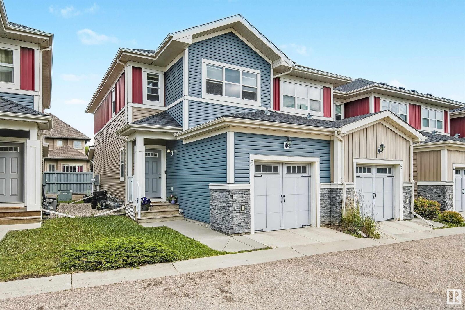 Property Photo:  3710 Allan Drive SW 6  AB T6W 2C4 