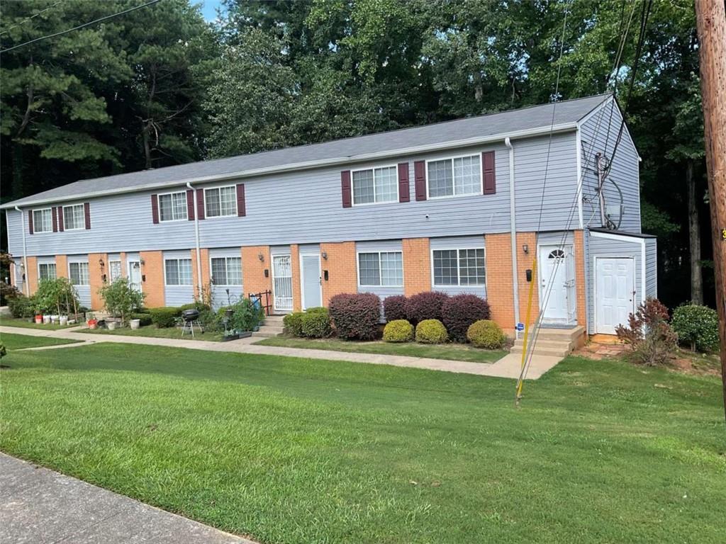 Property Photo: 405 Fairburn Road GA 30331