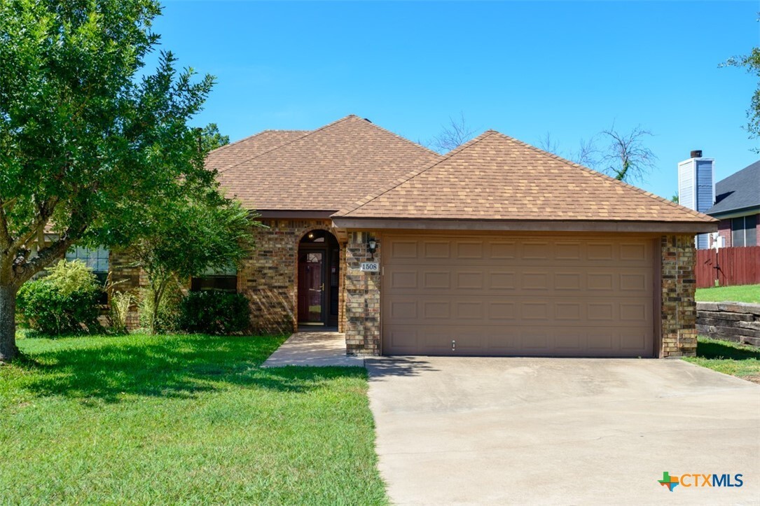 Property Photo: 1508 Chardonnay Drive TX 76548
