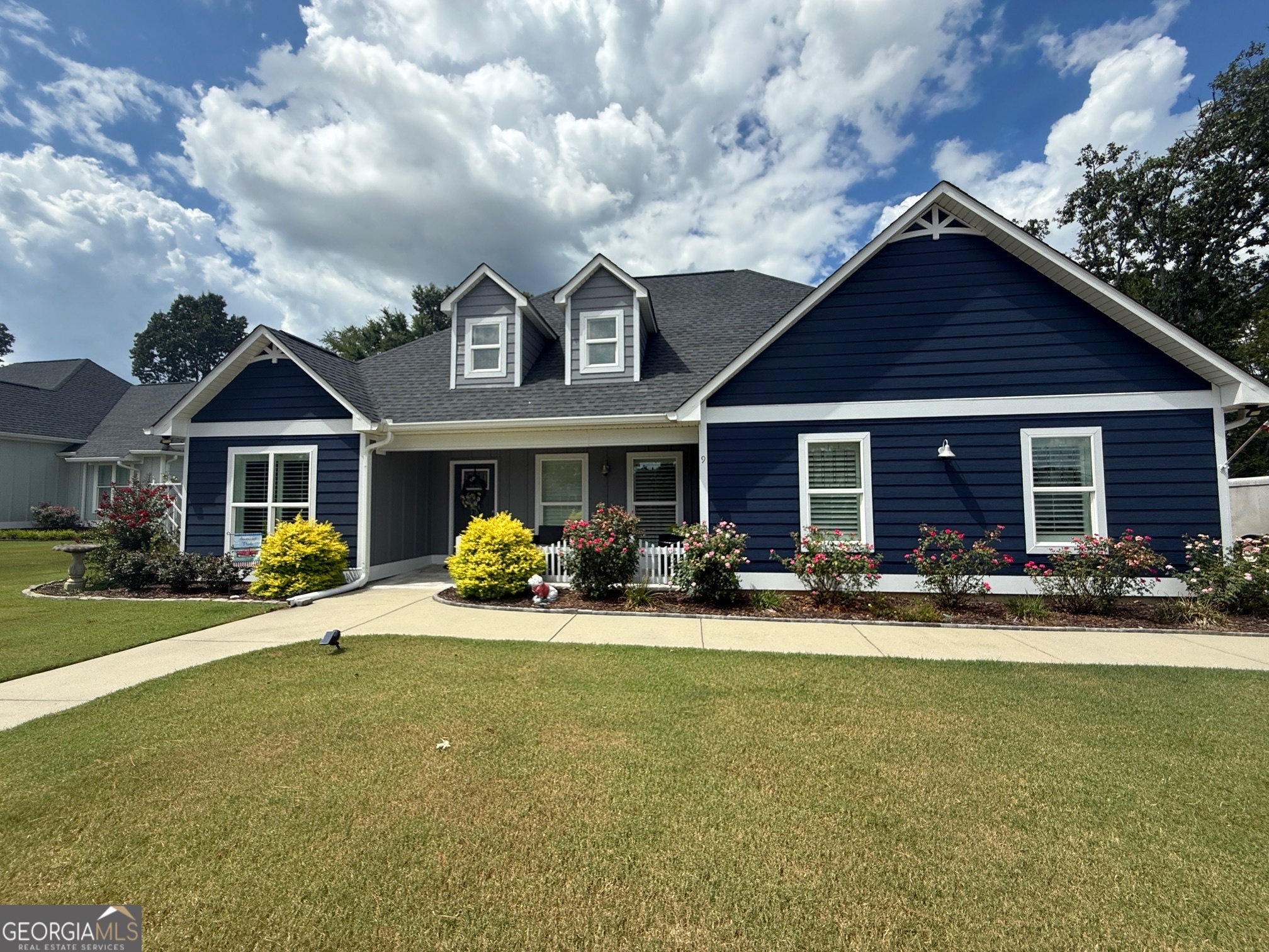 Property Photo: 9 Whistling Oaks Drive NE GA 30165