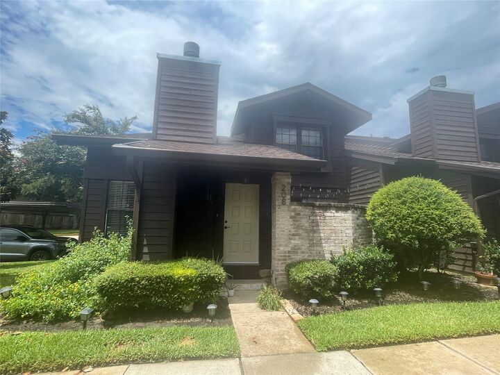 Property Photo:  2611 Grants Lake Boulevard 208  TX 77479 