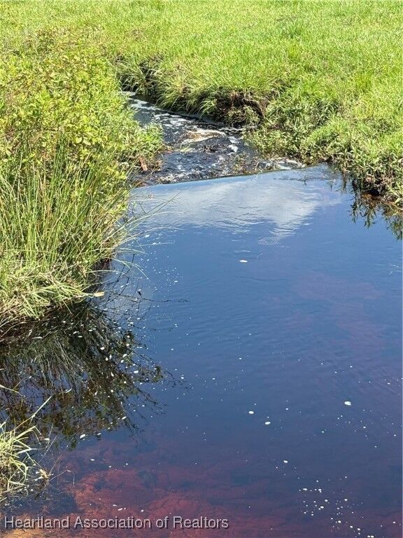 Property Photo: 1000 Cattle Ranch Road FL 33960