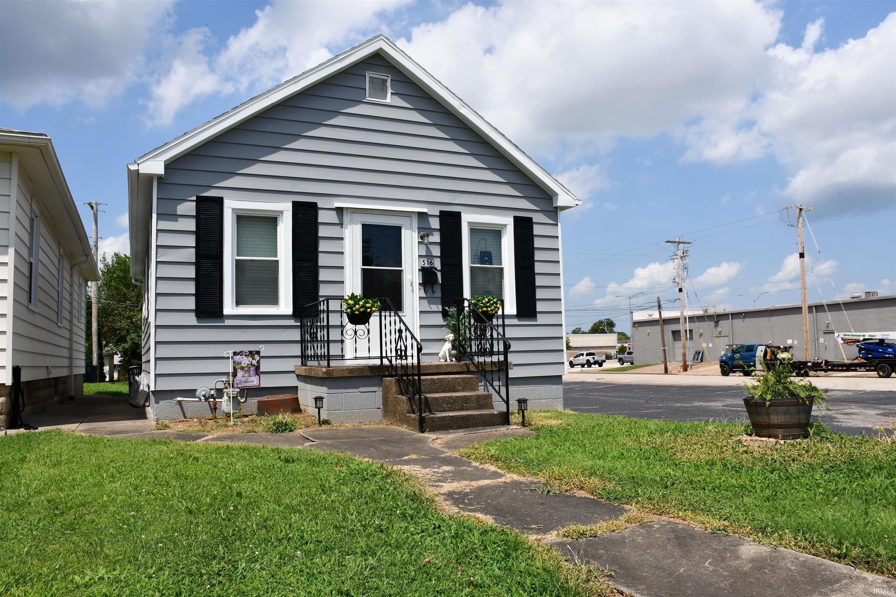 Property Photo: 516 Wedeking Avenue IN 47711-3710