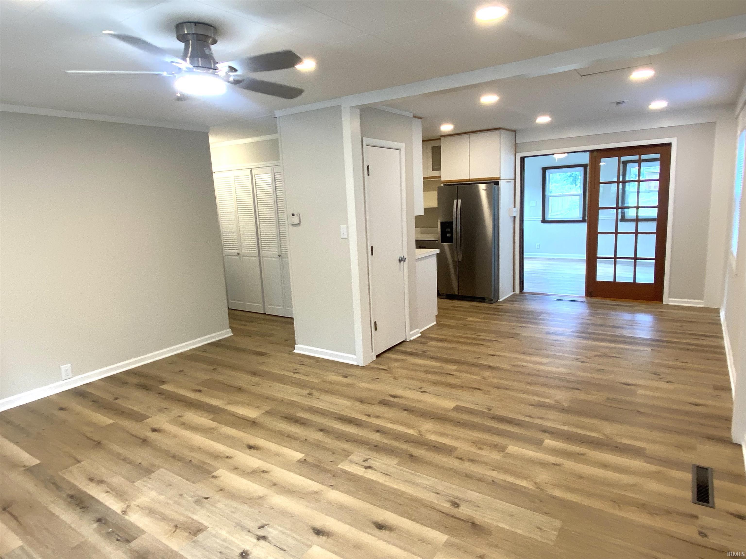 Property Photo: 105 W Berkeley Avenue IN 47710