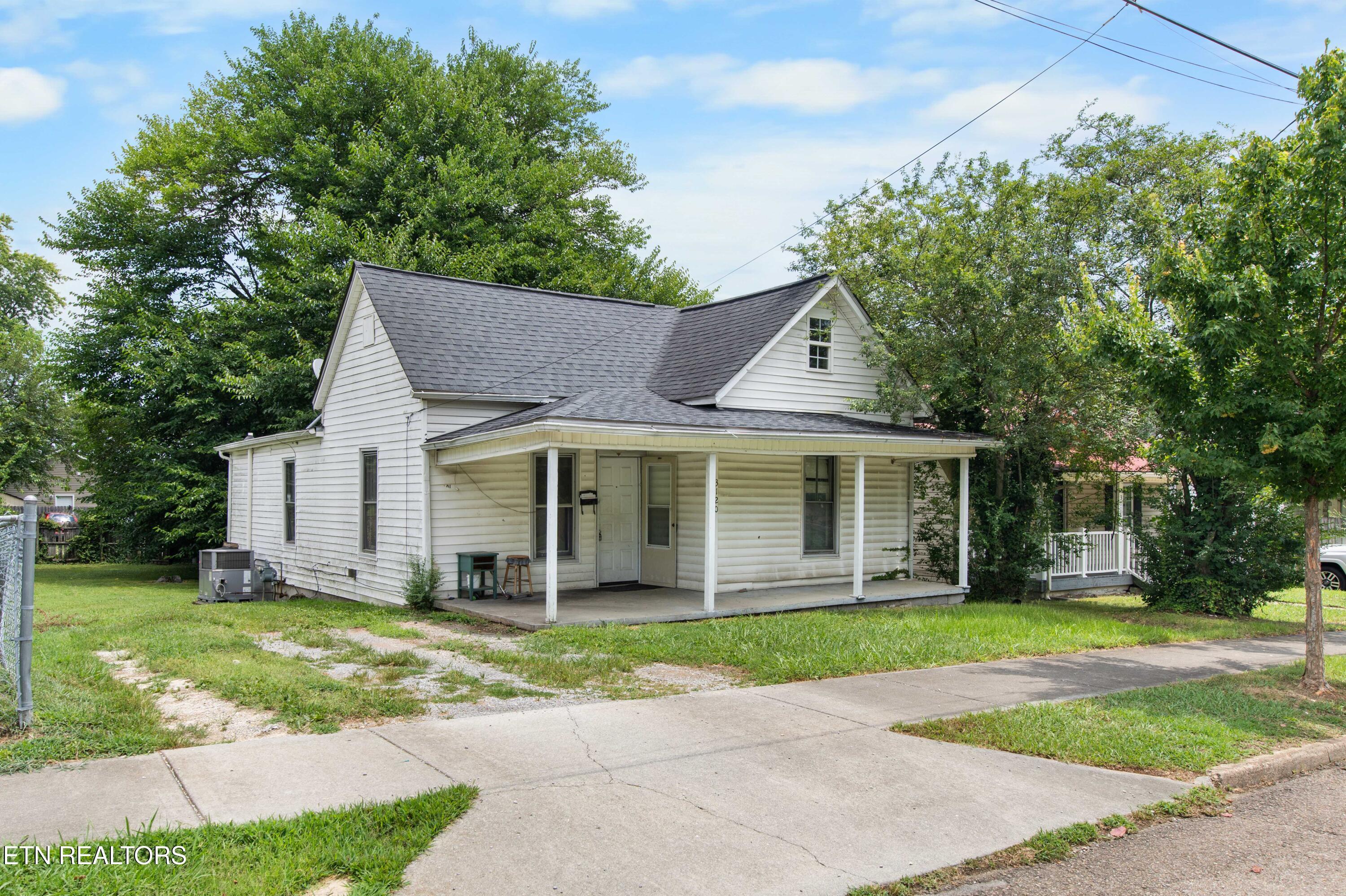 Property Photo: 3120 Galbraith St TN 37921