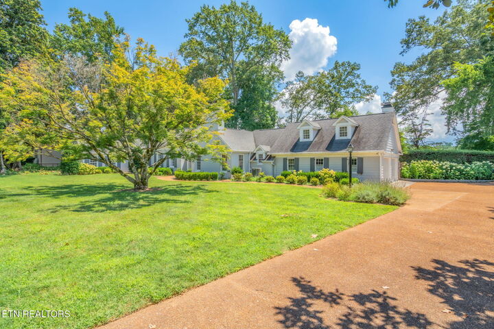 Property Photo: 2216 Cherokee Blvd TN 37919