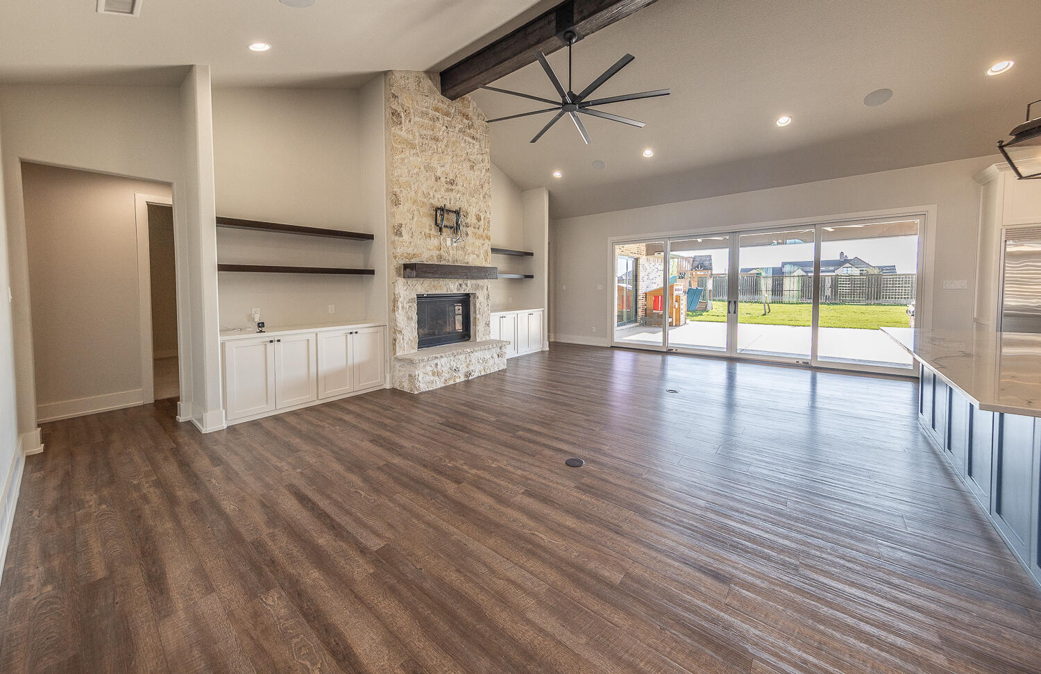 Property Photo: 10713 Huron Avenue TX 79424
