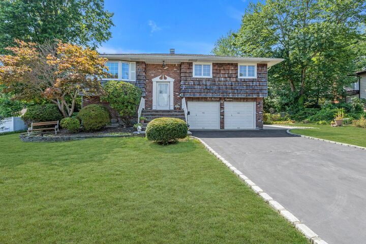 Property Photo:  118 Yale Avenue  NY 11769 