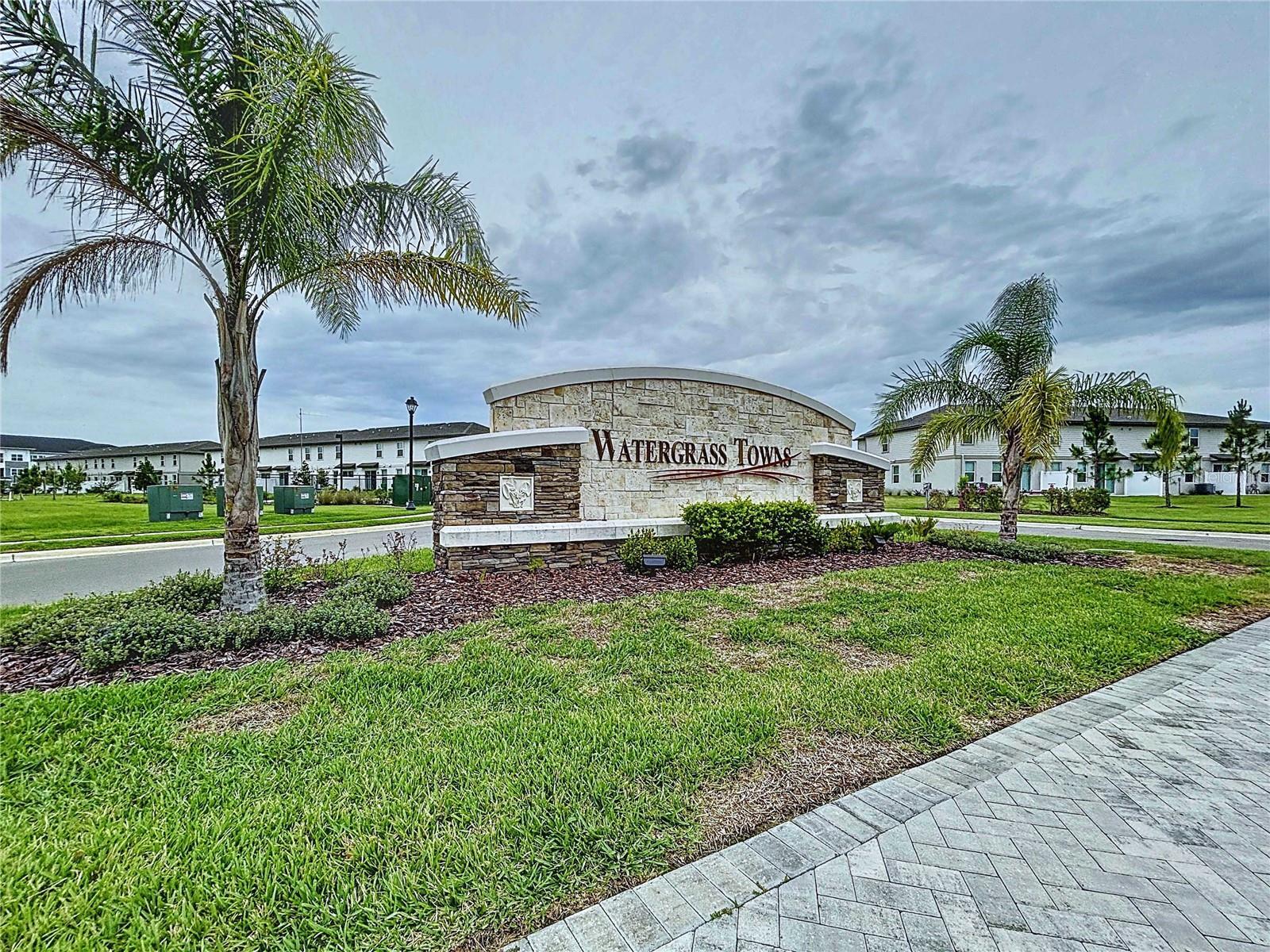 Property Photo: 32451 Limitless Place FL 33545