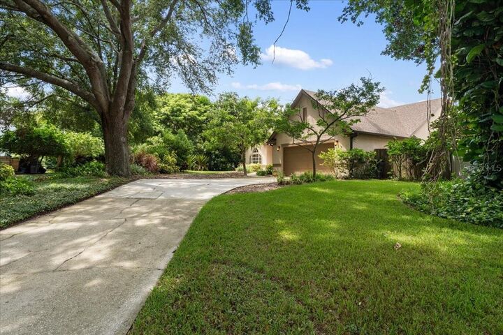 Property Photo:  1242 Cornerstone Court  FL 32835 