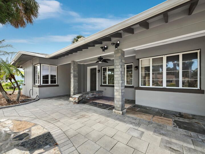 Property Photo:  153 N Adams Drive  FL 34236 