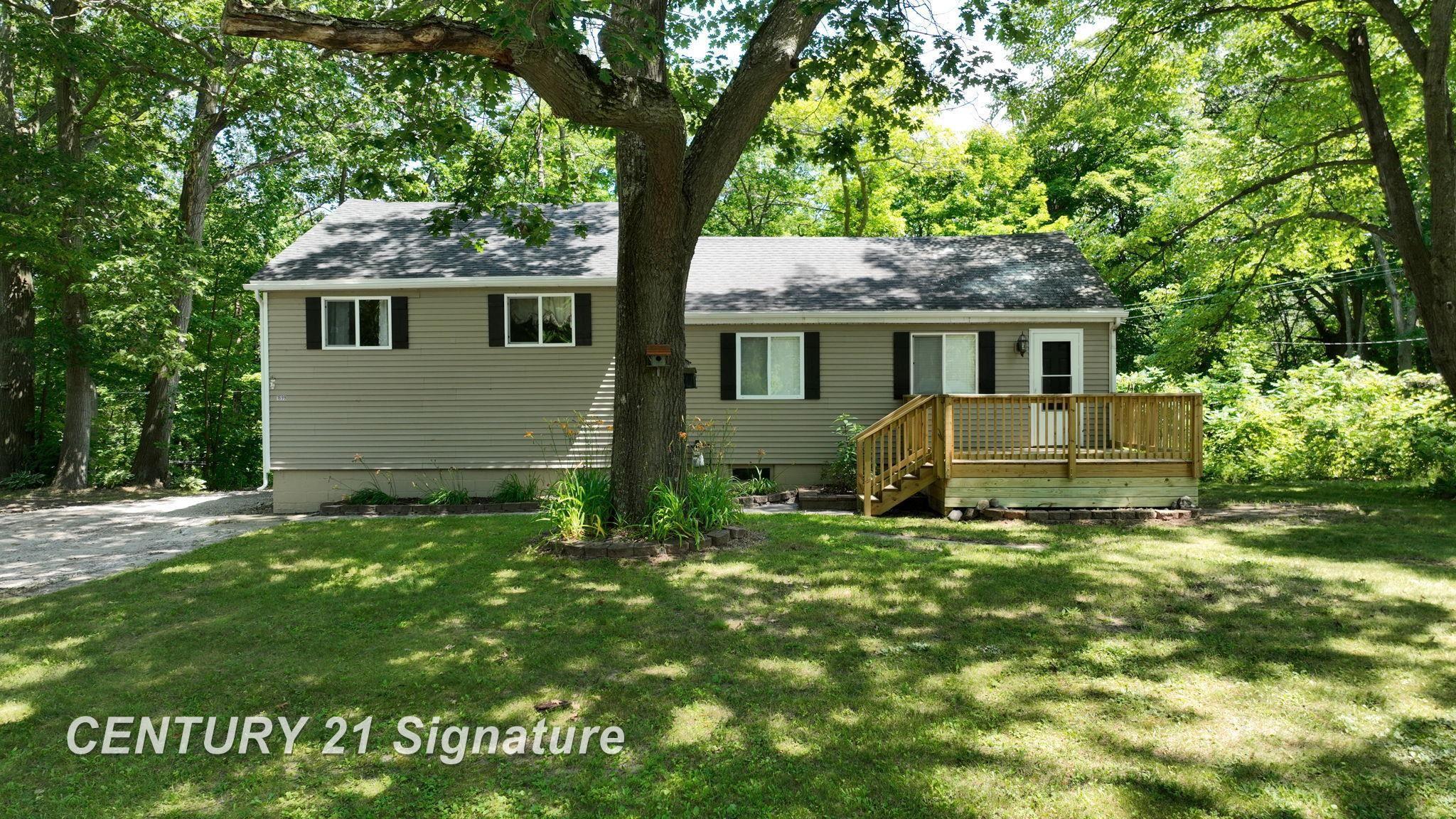 Property Photo: 1699 US 23 Highway MI 48763
