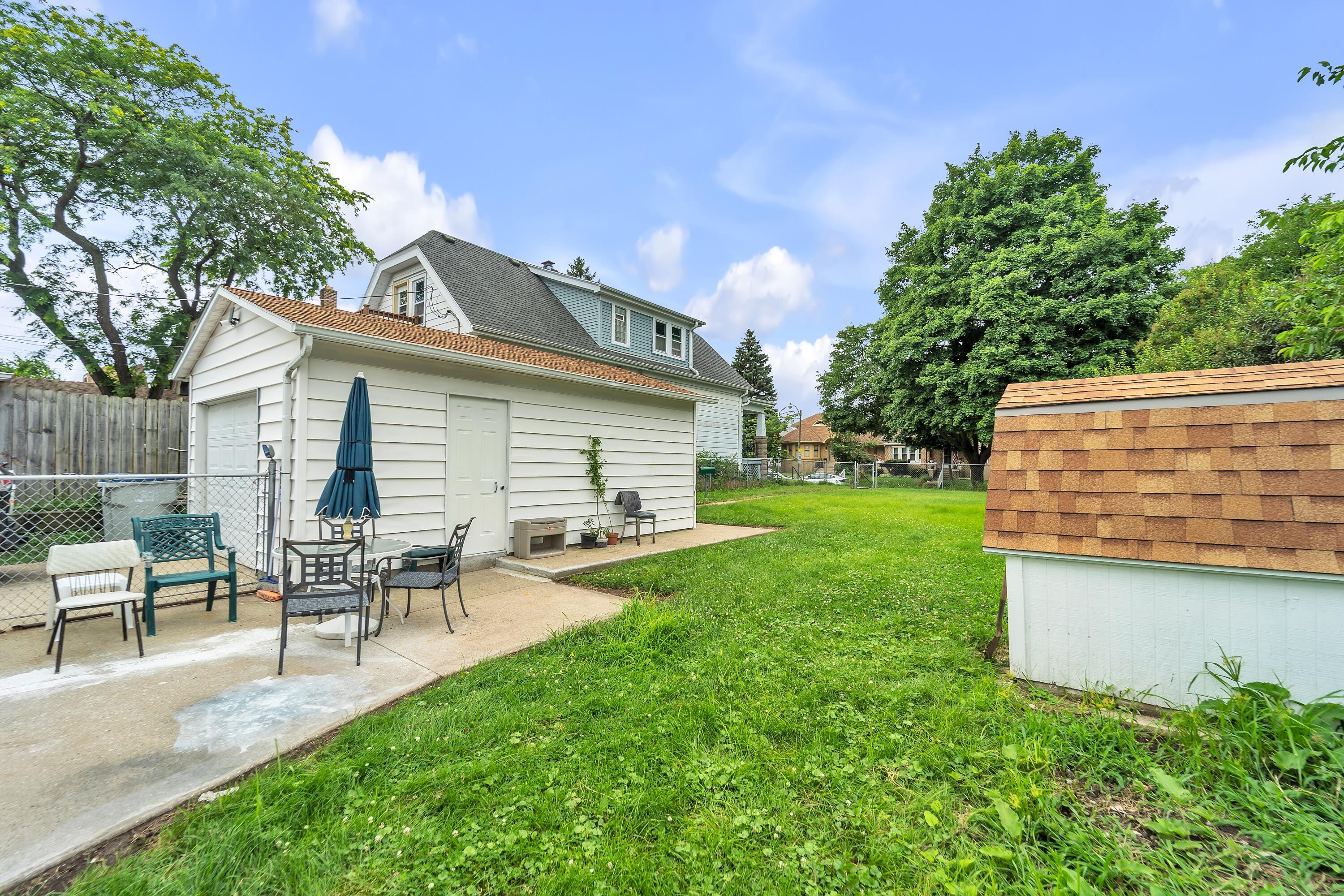 Property Photo: 3222 S 11th St WI 53215
