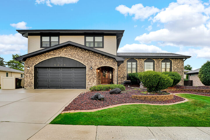 5325 155th Street  Oak Forest IL 60452 photo