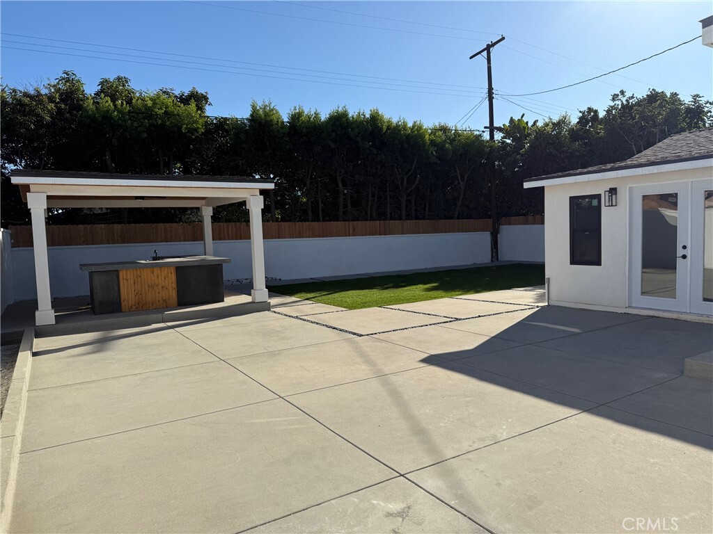 Property Photo:  9044 Bigby Street  CA 90241 