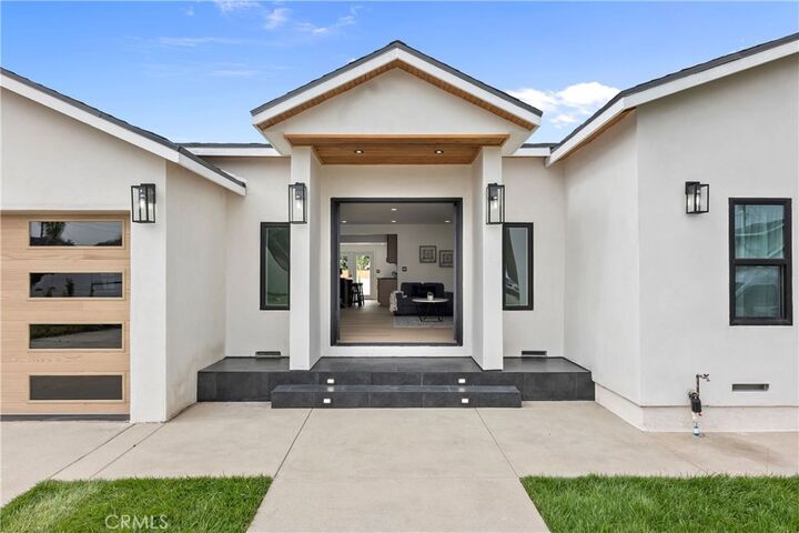 Property Photo:  9044 Bigby Street  CA 90241 