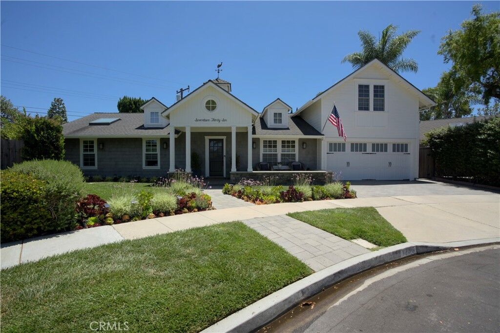 Property Photo: 1736 Bayport Way CA 92660