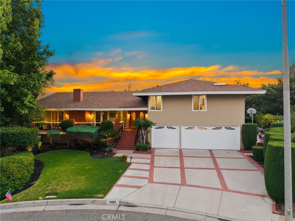 Property Photo: 1481 Kensington Drive CA 92831