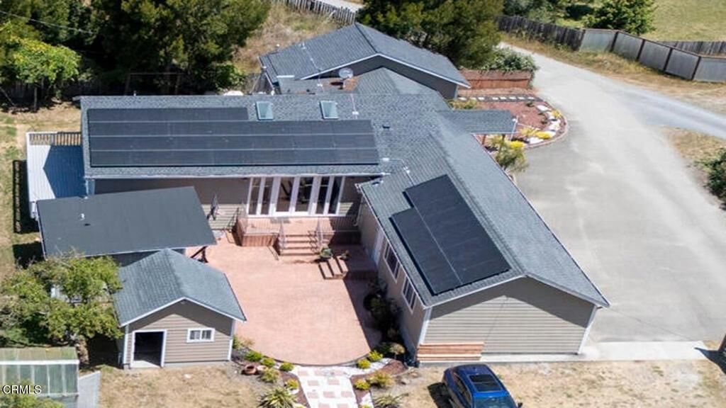 Property Photo:  18900 Porterfield Lane  CA 95437 