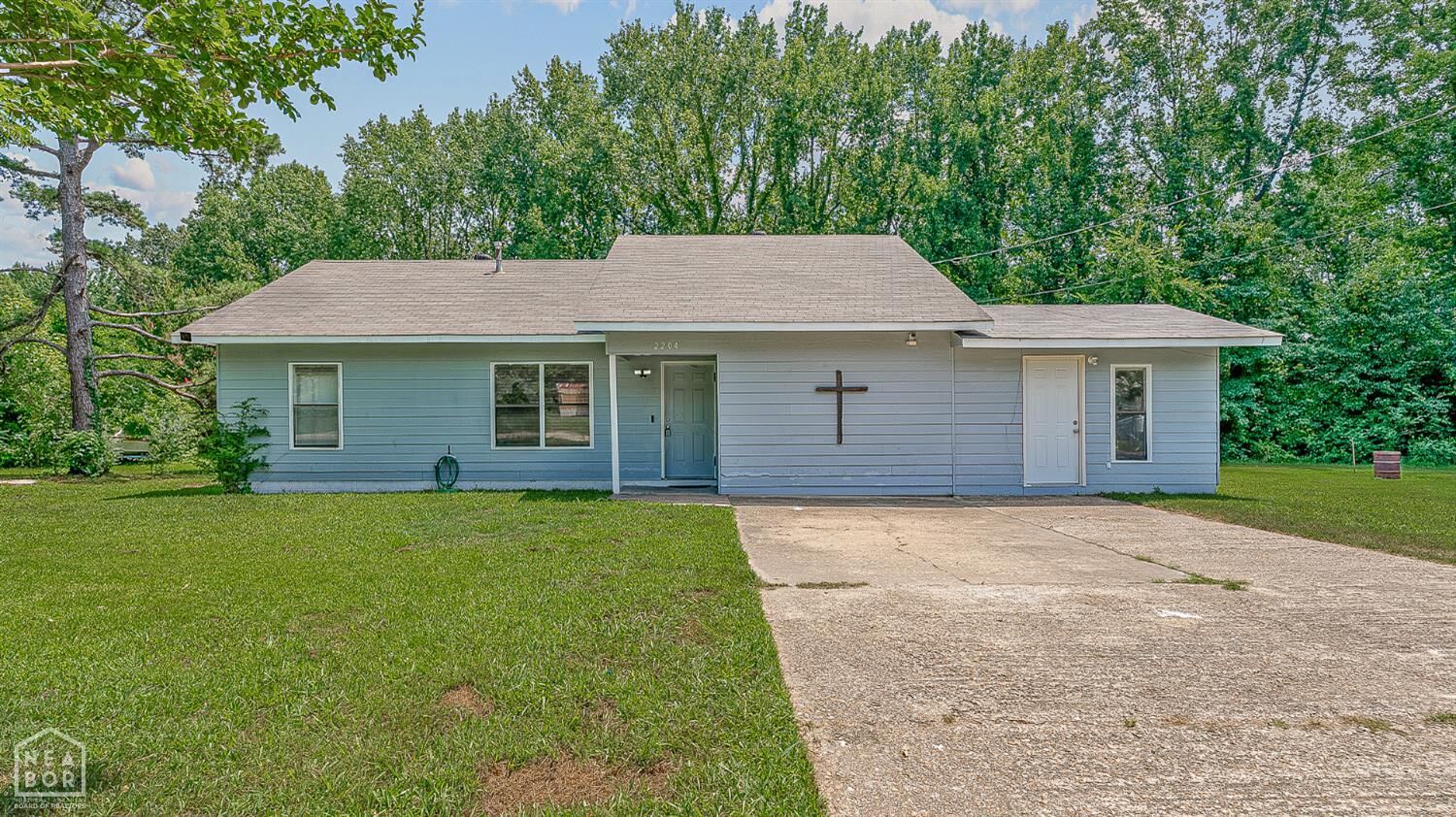 Property Photo:  2204 Brenon Drive  AR 72401 