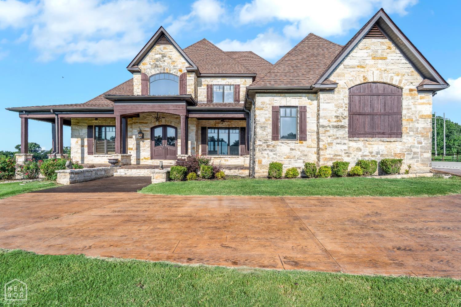 Property Photo:  136 County Road 107  AR 72404 