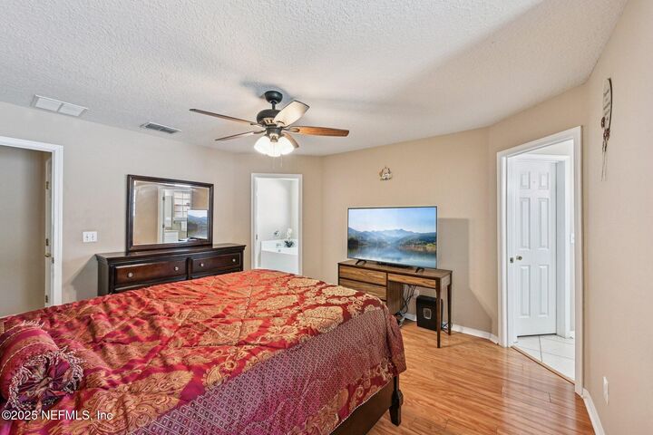 Property Photo:  9691 Cedar Ridge Drive E  FL 32221 