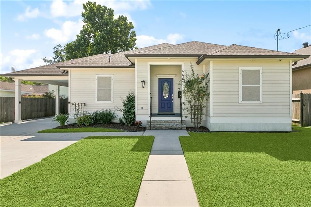 Property Photo:  446 Good Hope Street  LA 70079 