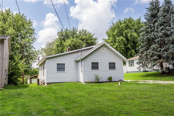 4707 Shermont Avenue SW  Canton OH 44706 photo