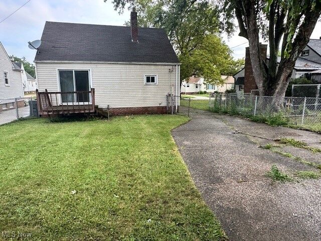Property Photo:  2531 North Avenue  OH 44134 