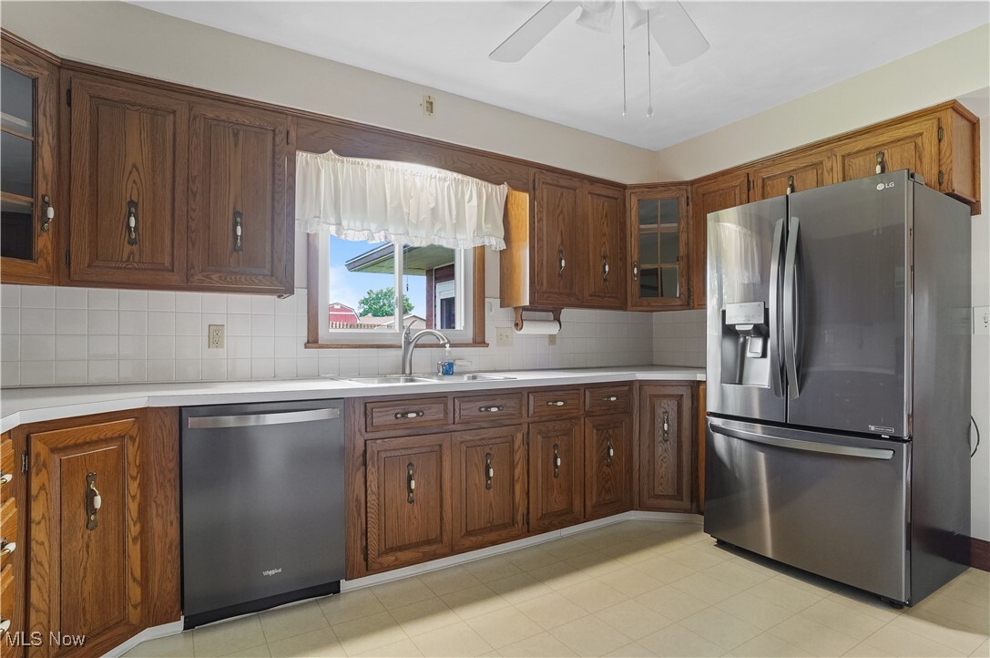 Property Photo: 2458 Country Lane OH 44514