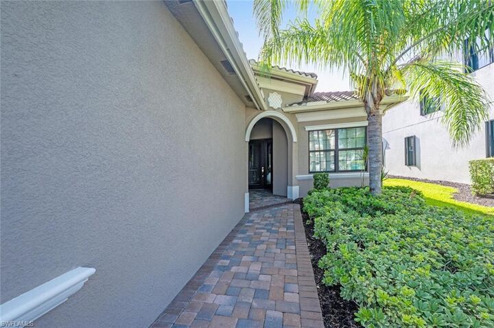 Property Photo:  4462 Crimson Ave  FL 34119 